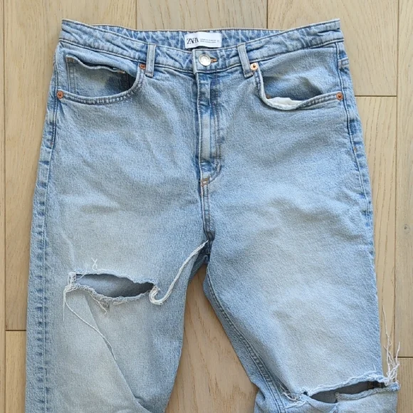 Blue Jeans - Picture 2 of 2